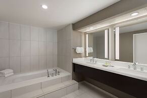 DoubleTree by Hilton Los Angeles - Norwalk