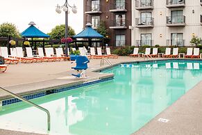 Holiday Inn Portland - Columbia Riverfront by IHG