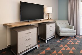 Holiday Inn Portland - Columbia Riverfront by IHG