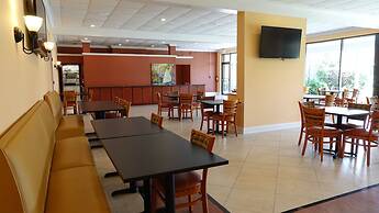 Vero Beach Inn & Suites I-95