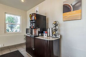 Motel 6 Redlands, CA