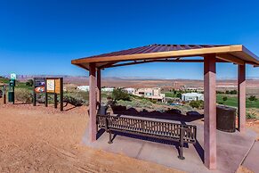 Quality Inn View of Lake Powell - Page