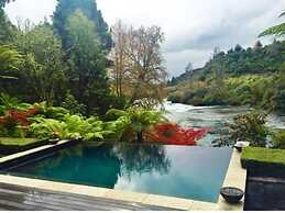 Huka Lodge