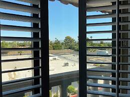 Embassy Suites by Hilton Scottsdale Resort