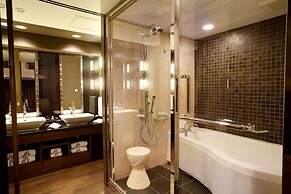 Kyoto Brighton Hotel