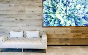 La Jolla Cove Suites