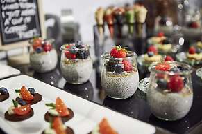 Lindner Hotel Cologne City Plaza, part of JdV by Hyatt