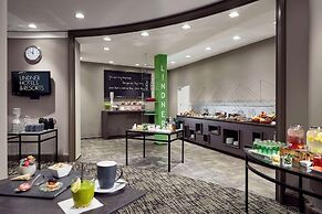 Lindner Hotel Cologne City Plaza, part of JdV by Hyatt