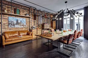 Lindner Hotel Cologne City Plaza, part of JdV by Hyatt