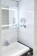 The Harlow Hotel By AccorHotels