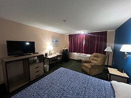 Capital O Marysville Surf Motel Kansas