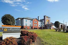 La Quinta Inn & Suites by Wyndham Loudon