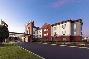 La Quinta Inn & Suites by Wyndham Loudon