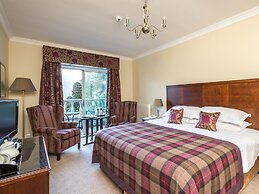 Macdonald Leeming House