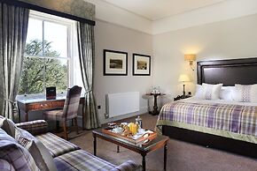 Macdonald Leeming House