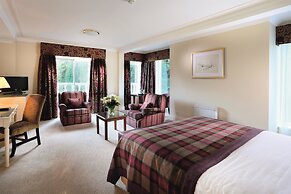 Macdonald Leeming House