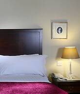 Macdonald Leeming House