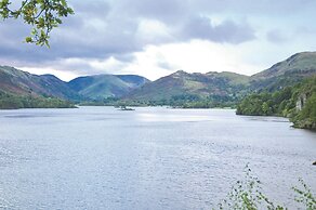 Macdonald Leeming House