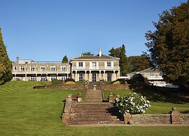 Macdonald Leeming House