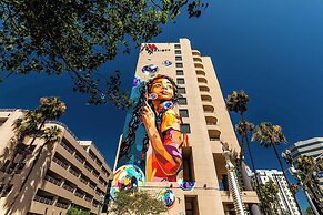 Marriott Long Beach Downtown