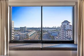 Marriott Long Beach Downtown