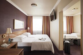 Best Western Raphael Hotel Altona