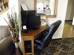 New Victorian Inn and Suites