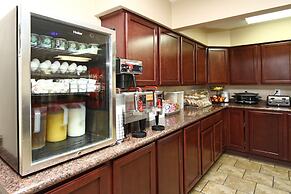 New Victorian Inn and Suites