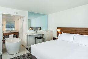 Grand Naniloa Hotel Hilo - a Doubletree by Hilton