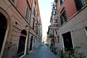 Tirreno Hotel