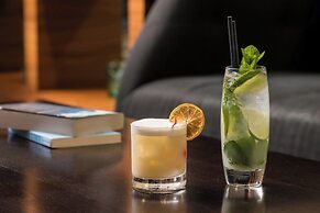 Renaissance London Heathrow Hotel