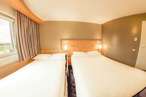 ibis London Luton Airport
