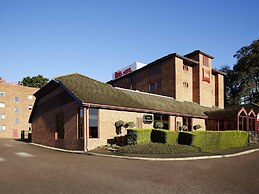 ibis London Luton Airport