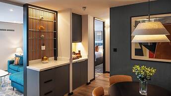 Crowne Plaza Birmingham City Centre by IHG