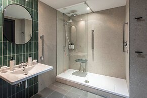 Crowne Plaza Birmingham City Centre by IHG