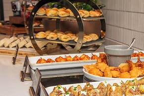 Crowne Plaza Birmingham City Centre by IHG