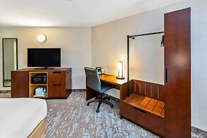 Comfort Inn East