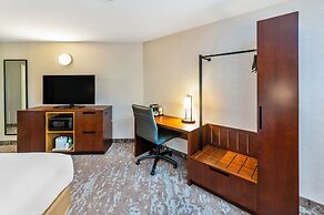 Comfort Inn East
