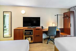Comfort Inn East