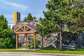 Comfort Inn East