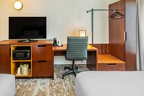 Comfort Inn East