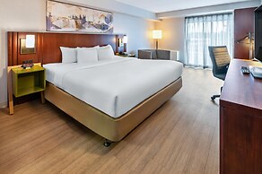 Comfort Inn East