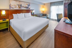 Comfort Inn East