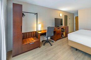 Comfort Inn East