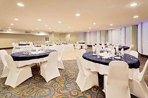 Ramada by Wyndham Kamloops