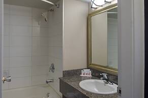 Ramada by Wyndham Kamloops