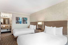 Best Western Mill River Manor