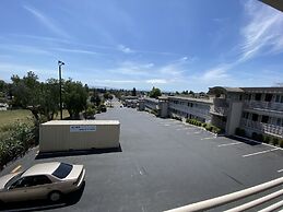 Budget Inn of Hayward