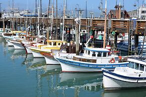 Kimpton Alton Fisherman's Wharf by IHG