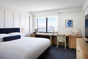 Kimpton Alton Fisherman's Wharf by IHG